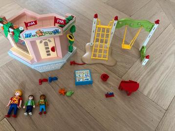 Playmobil School/Kinderdagverblijf - Zo Goed Als Nieuw! beschikbaar voor biedingen