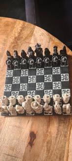Zeer zeldzaam Vintage Handgemaakt azteeks schaakspel met bak, Hobby en Vrije tijd, Gezelschapsspellen | Bordspellen, Ophalen of Verzenden