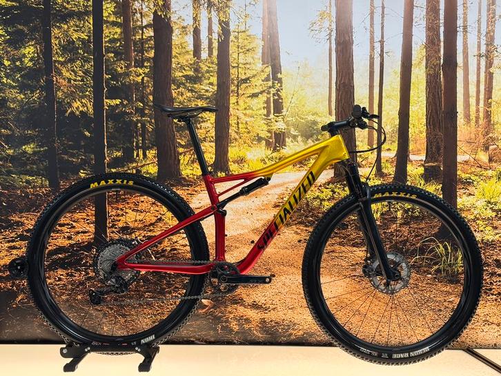 Prachtige Specialized Epic Expert Carbon 29 inch - Deore XT, Fietsen en Brommers, Fietsen | Mountainbikes en ATB, Zo goed als nieuw