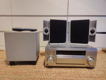 2 Vienna Acoustics Berg, Pioneer VSX-2014i beschikbaar voor biedingen