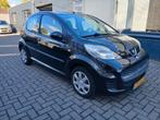 Peugeot 107 1.0 12V 5DR airco cv electr ramen, Auto's, Voorwielaandrijving, Stof, 4 stoelen, Origineel Nederlands