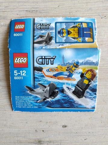 LEGO City Surfer Redding - 60011 beschikbaar voor biedingen