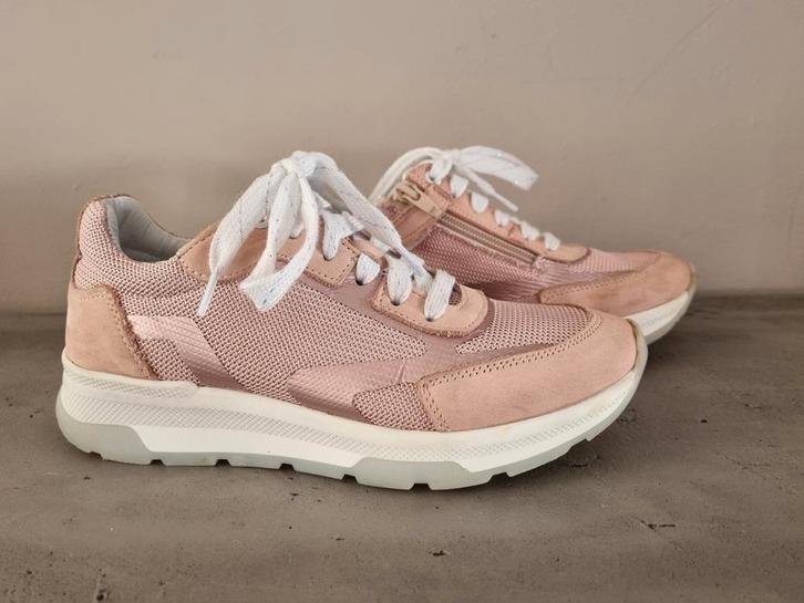 Roze schoenen maat 35, Kinderen en Baby's, Kinderkleding | Schoenen en Sokken, Zo goed als nieuw, Schoenen, Meisje, Ophalen of Verzenden
