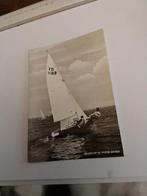 ZEILEN OP DE FRIESE MEREN.  FLYING DUTCHMAN, Ophalen of Verzenden, Friesland