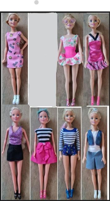 Barbie poppen 7 stuks