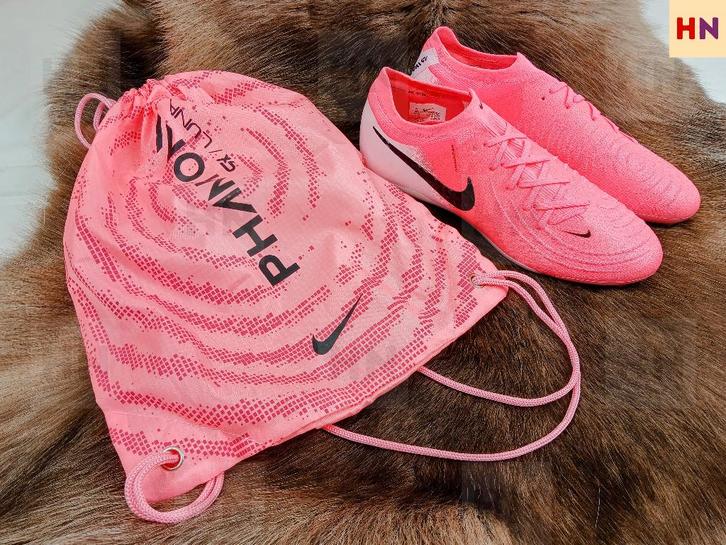 Phantom GX 2 Pro FG Luna voetbalschoenen, Sport en Fitness, Voetbal, Nieuw, Schoenen, Maat L, Ophalen