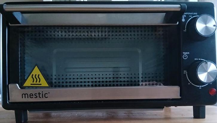 Oven 800W (Kamperen, Camper, Boot), Watersport en Boten, Accessoires en Onderhoud, Zo goed als nieuw, Kombuis en Sanitair, Ophalen of Verzenden