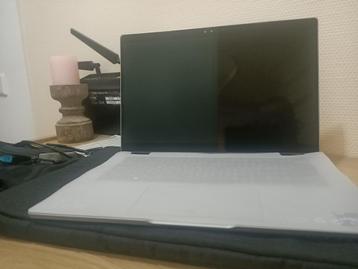 Dell 5340 - i7 13TH - Touchscreen - 2 in 1 - Garantie Dell beschikbaar voor biedingen