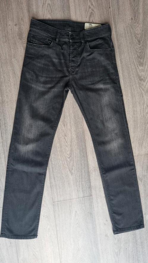 Diesel BUSTER W28 L30 = 28x30 - regular slim tapered #D1462, Kleding | Heren, Spijkerbroeken en Jeans, Zo goed als nieuw, W32 (confectie 46) of kleiner