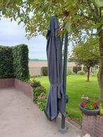 Grote Parasol - 4 Meter Doorsnede, Ophalen, Kantelbaar, Gebruikt, Zweefparasol