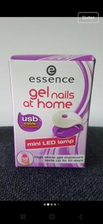 Essence mini LED lamp Gel nails at home, Gebruikt, Overige kleuren, Ophalen of Verzenden, Handen en Nagels