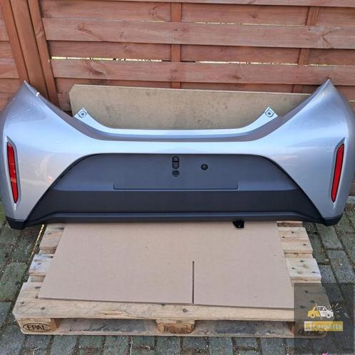 ACHTERBUMPER TOYOTA AYGO X 22-24 R CROSS, Auto-onderdelen, Carrosserie en Plaatwerk, Bumper, Toyota, Gebruikt, Ophalen of Verzenden