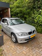 BMW 1-Serie 1.6 116I 2005 Grijs, Auto's, 1596 cc, Achterwielaandrijving, 4 cilinders, 635 kg