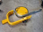 Wielklem met slot universeel 13 - 15 inch NIEUW, Auto diversen, Ophalen of Verzenden