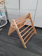 Montessori hout speel klimrek triangle pikler, Ophalen, Zo goed als nieuw, Overige typen