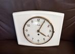 Porselein wand klok, Mauthe, keuken klokje, beige-wit, 197, Verzenden, Zo goed als nieuw, Analoog, Wandklok