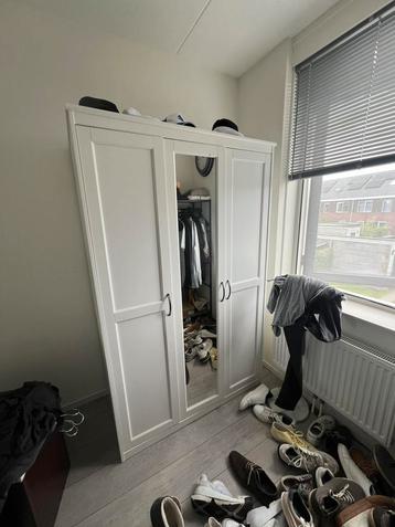 Kledingkast