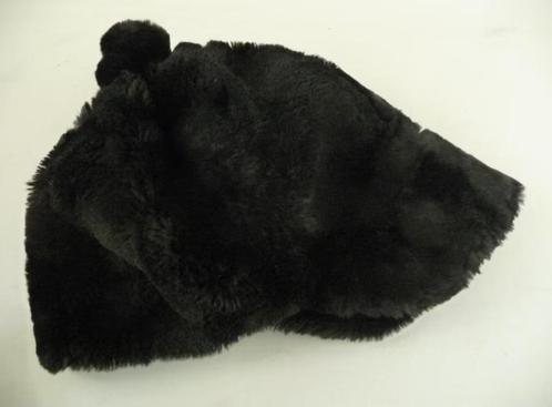 Suprema Milano muts pet pompom zwart lamswol vintage 57, Kleding | Dames, Hoeden en Petten, Gedragen, Pet, 56 of 57 cm (M, 7 of 7⅛ inch)