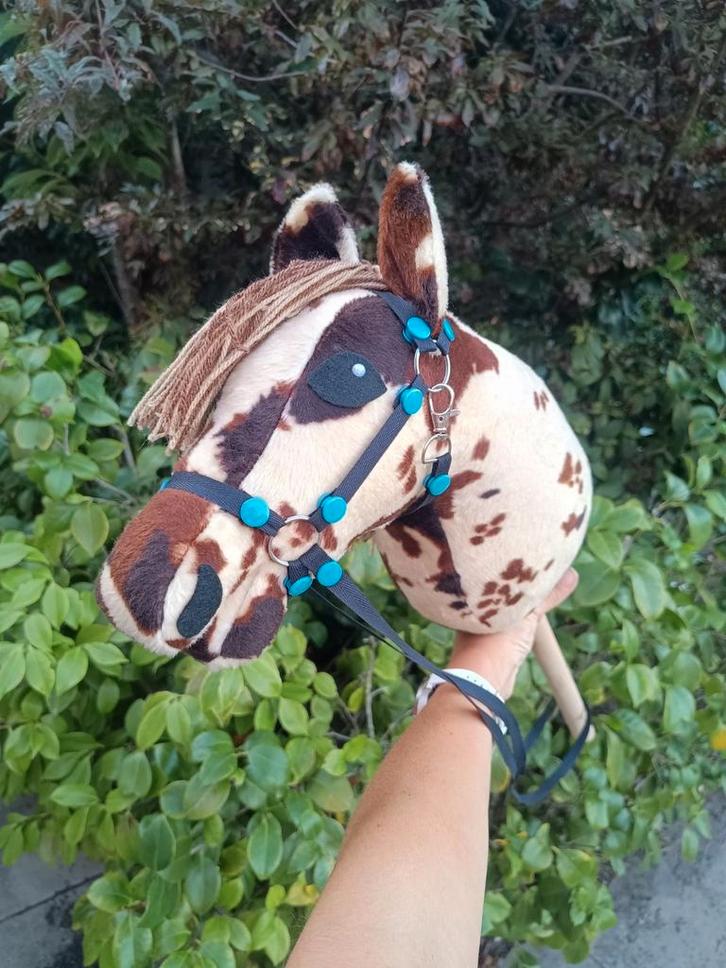 Bruin bonte hobbyhorse, Hobby en Vrije tijd, Overige Hobby en Vrije tijd, Nieuw, Ophalen of Verzenden