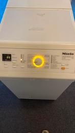 Smalle Miele werkende wasmachine, Ophalen, 1200 tot 1600 toeren, Gebruikt, Minder dan 4 kg