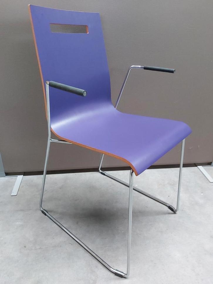 Stapelstoel Huislijn Oscar HS220 serie, Huis en Inrichting, Stoelen, Zo goed als nieuw, Eén, Hout, Metaal, Overige kleuren, Ophalen