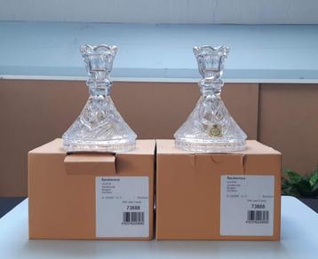 nieuwe kristallen kandelaars beschikbaar voor biedingen