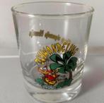 Boswandeling glas met verzwaarde voet. Hoogte 9 cm., Verzamelen, Glas en Borrelglaasjes, Ophalen of Verzenden, Zo goed als nieuw