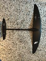 F-One Sk8 950 plane + XXS 200 HM carving monobloc, Watersport en Boten, Wingsurfen, Ophalen of Verzenden, Zo goed als nieuw, Wingsurf-hydrofoil