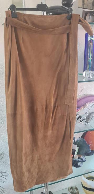 Nieuw, lange suede rok van Dubarry Ireland, maat 44 beschikbaar voor biedingen