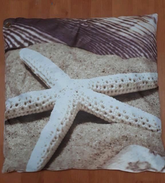 Zgan polyester (buiten)kussen van zeester, 45 x 45 cm, Huis en Inrichting, Woonaccessoires | Kussens, Zo goed als nieuw, Vierkant