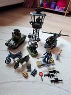 Leger poppetjes met voertuigen en accessoires, Ophalen of Verzenden, Zo goed als nieuw