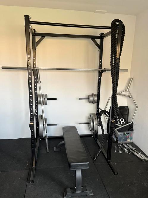 Power rack incl plates 135kg en extra’s, Sport en Fitness, Fitnessapparatuur, Gebruikt, Krachtstation, Metaal, Ophalen