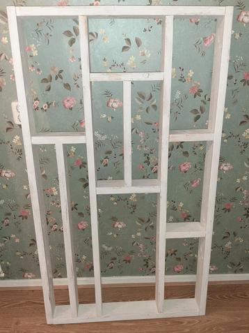 Vintage Letterbak - Wit beschikbaar voor biedingen