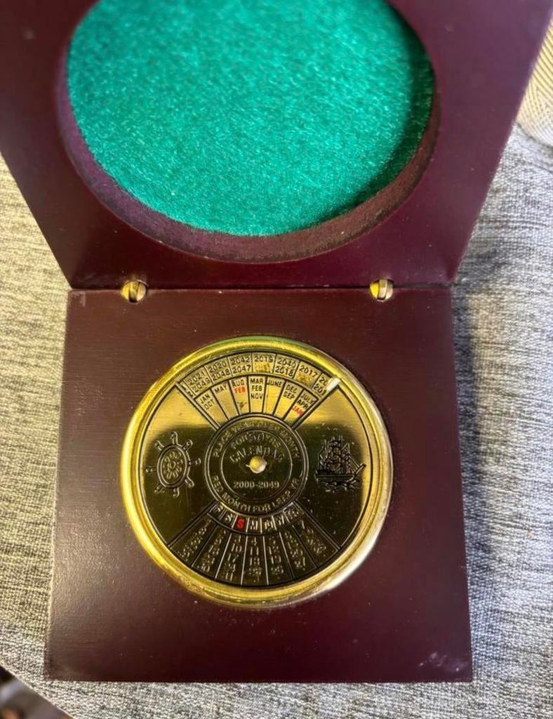 Speciale jaar kalender, Diversen, Kalenders, Ophalen of Verzenden, Jaarkalender, Zo goed als nieuw