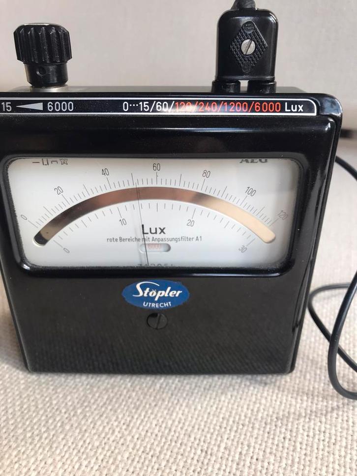 AEG luxmeter + AVO lichtmeter, Antiek en Kunst, Antiek | Gereedschap en Instrumenten, Ophalen of Verzenden