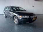 Volvo V70 2.4 D5 AWD 2005 185 pk Zwart vol 4-wielaandrijving, Auto's, Volvo, Navigatiesysteem, Zwart, Zwart, Stationwagon
