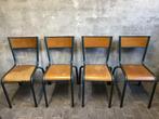 Set van 4 vintage schoolstoelen uit Frankrijk | industrieel, Huis en Inrichting, Stoelen, Gebruikt, Overige kleuren, Vintage, Ophalen of Verzenden