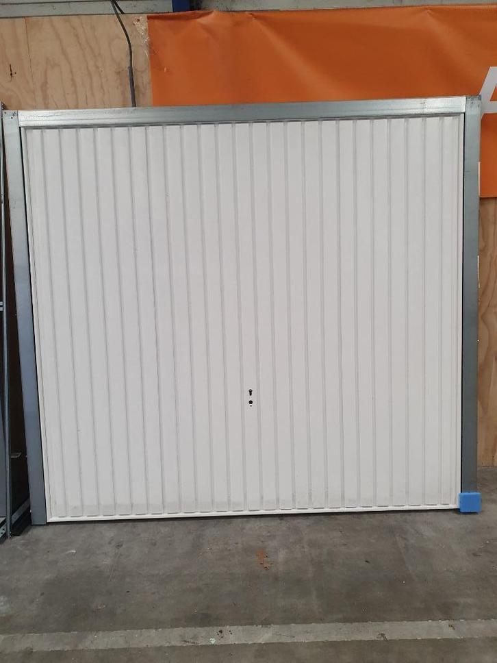Garage Kanteldeur 2190 x 1990, Doe-het-zelf en Verbouw, Deuren en Horren, Nieuw, Garagedeur, 215 cm of meer, 120 cm of meer, Metaal