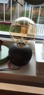 Moderne tafellamp met bolvormige lamp, Ophalen, Zo goed als nieuw, Glas, Minder dan 100 cm