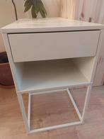 2x Ikea Vikhammer nachtkastjes - Zo goed als nieuw, Huis en Inrichting, Slaapkamer | Nachtkastjes, Ophalen, Minder dan 45 cm, Zo goed als nieuw