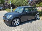 BMW Mini Cooper 2005 Zwart R50 (Astro black), Auto's, Mini, Zwart, 4 stoelen, Leder en Stof, Zwart