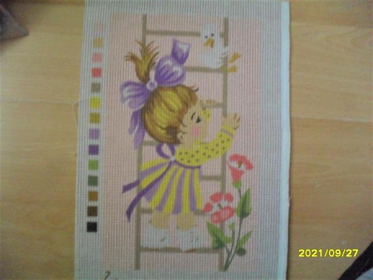 NIEUW Voorbedrukt stramien meisje eend op ladder. Ook DMC, Hobby en Vrije tijd, Borduren en Borduurmachines, Nieuw, Onderdeel of Toebehoren