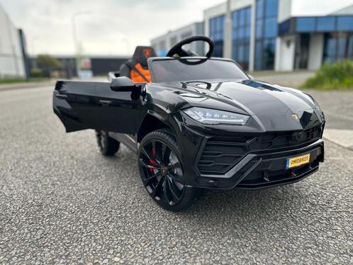 Lamborghini Urus 12v zwart RC - Leer - Rubberbanden - FM, Kinderen en Baby's, Speelgoed | Buiten | Voertuigen en Loopfietsen, Nieuw