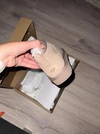 Ugg ultra mini, UGG, Bruin, Lage of Enkellaarzen, Nieuw