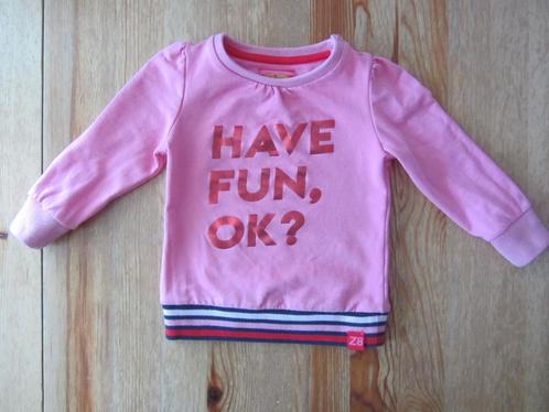 Roze truitje met tekst Z8 maat 86, Kinderen en Baby's, Babykleding | Maat 86, Zo goed als nieuw, Meisje, Truitje of Vestje, Ophalen of Verzenden