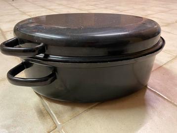 Vintage braadpan zwart emaille beschikbaar voor biedingen