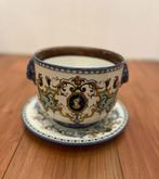 Zeer mooie decoratieve bloempot met bord eind 1800., Ophalen, Gebruikt, https://www.puisaye-tourisme.fr/patrimoine-culturel/la-faiencerie-de-gien/