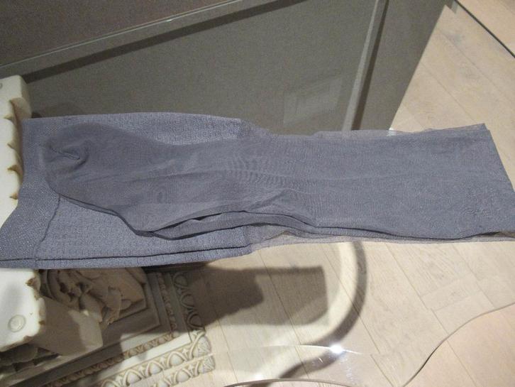 Nieuwe grijze Falke panty's met broekje, mt Small, Kleding | Dames, Leggings, Maillots en Panty's, Nieuw, Panty, Maat 36/38 (S)