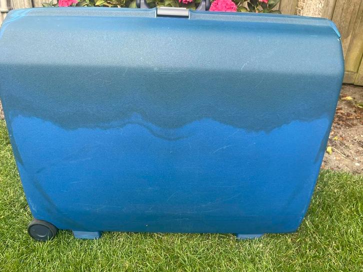 Mooie blauwe reiskoffer van Samsonite, Sieraden, Tassen en Uiterlijk, Koffers, Zo goed als nieuw, Hard kunststof, 70 cm of meer