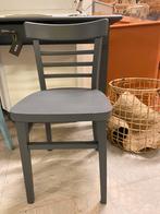 Brocante stoelen (geverfd en ongeverfd), Ophalen of Verzenden, Zo goed als nieuw, Stof